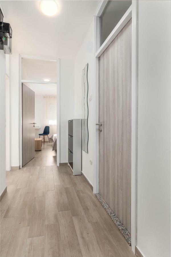Apartment Sole Pula Extérieur photo